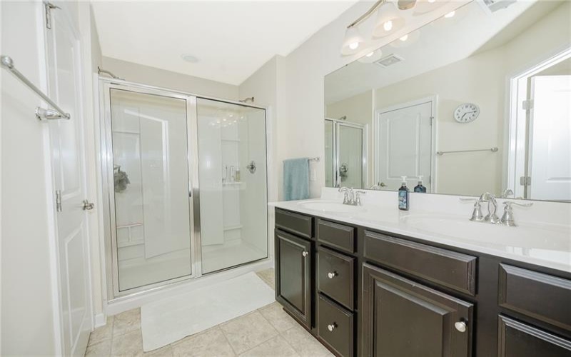 605 Skyline Ct, Irwin, 15642, 4 Bedrooms Bedrooms, 11 Rooms Rooms,3.1 BathroomsBathrooms,Residential,For Sale,Skyline Ct,1696472