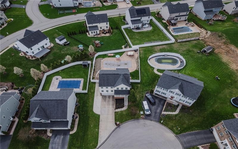 605 Skyline Ct, Irwin, 15642, 4 Bedrooms Bedrooms, 11 Rooms Rooms,3.1 BathroomsBathrooms,Residential,For Sale,Skyline Ct,1696472