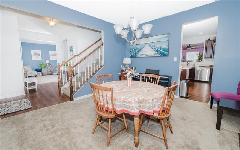 605 Skyline Ct, Irwin, 15642, 4 Bedrooms Bedrooms, 11 Rooms Rooms,3.1 BathroomsBathrooms,Residential,For Sale,Skyline Ct,1696472