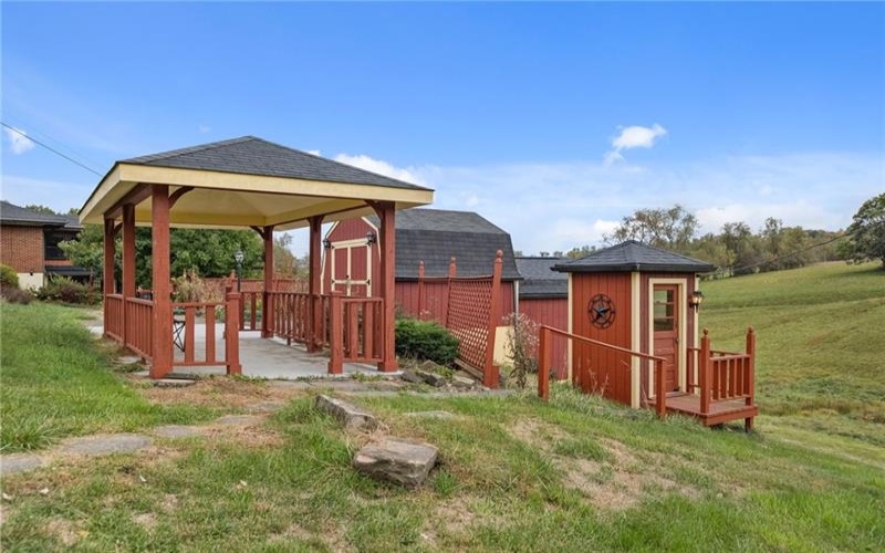 9 Banahasky Lane, Finleyville, 15332, 4 Bedrooms Bedrooms, ,2 BathroomsBathrooms,Farm-acreage-lot,For Sale,4,Banahasky Lane,1696521