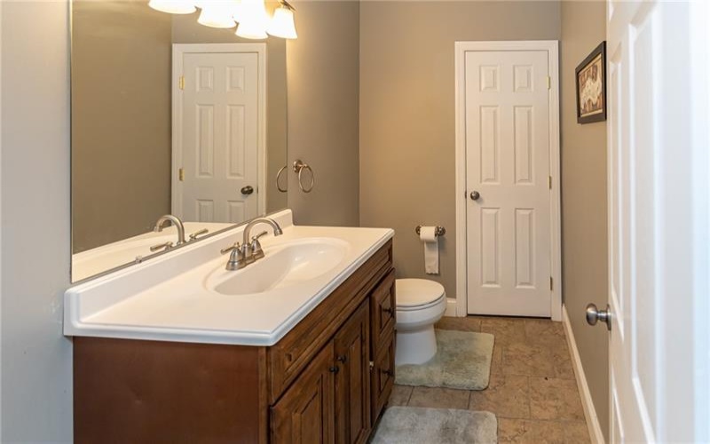 2030 Lexington Dr, Connellsville, 15425, 3 Bedrooms Bedrooms, 6 Rooms Rooms,2.1 BathroomsBathrooms,Residential,For Sale,Lexington Dr,1696536