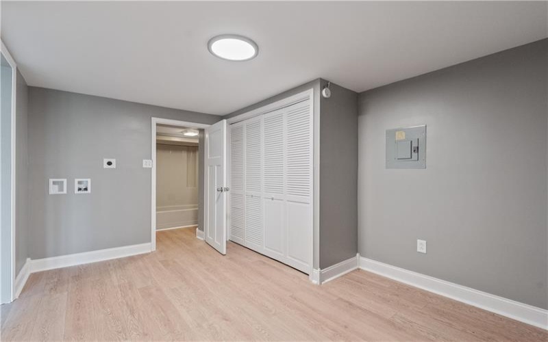 2695 Chestnut St, Washington, 15301, 1 Bedroom Bedrooms, ,1 BathroomBathrooms,Lease,For Sale,Chestnut St,1696573