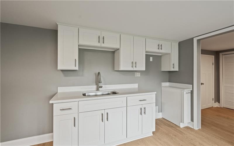 2695 Chestnut St, Washington, 15301, 1 Bedroom Bedrooms, ,1 BathroomBathrooms,Lease,For Sale,Chestnut St,1696573
