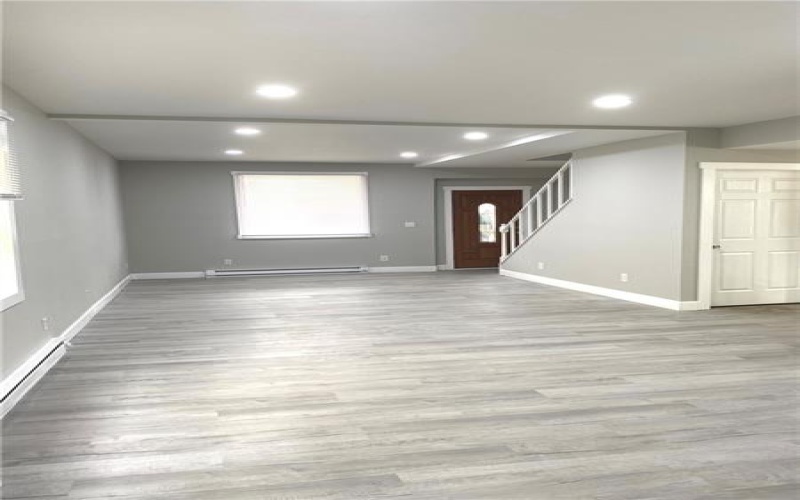 423 2nd Street, Donora, 15033, 5 Bedrooms Bedrooms, ,3 BathroomsBathrooms,Residential,For Sale,2nd Street,1696602