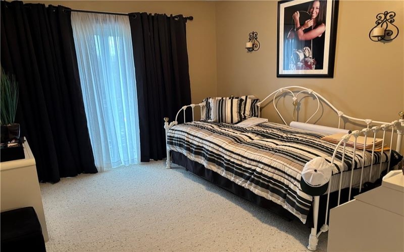 107 Spring Ln, Uniontown, 15401, 3 Bedrooms Bedrooms, 9 Rooms Rooms,3 BathroomsBathrooms,Residential,For Sale,Spring Ln,1696490