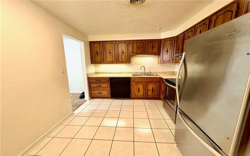 803 Casa Vita Dr, Greensburg, 15601, 2 Bedrooms Bedrooms, 8 Rooms Rooms,2.1 BathroomsBathrooms,Residential,For Sale,Casa Vita Dr,1688104