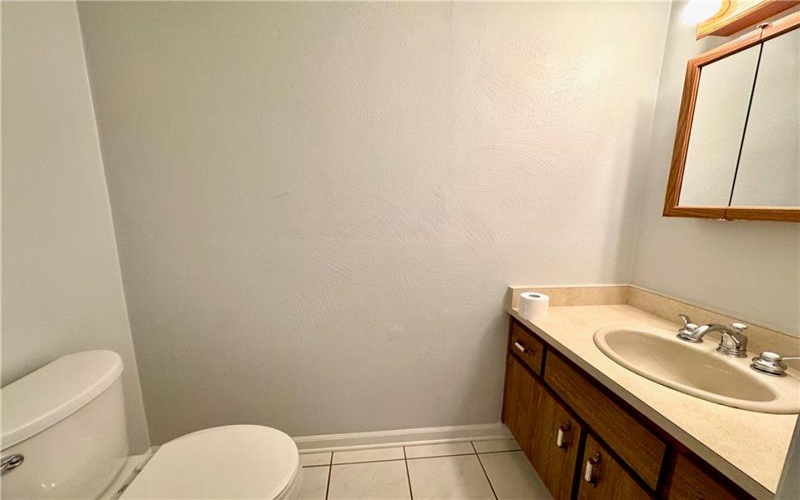 803 Casa Vita Dr, Greensburg, 15601, 2 Bedrooms Bedrooms, 8 Rooms Rooms,2.1 BathroomsBathrooms,Residential,For Sale,Casa Vita Dr,1688104