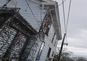 148 Frothingham Ave, Jeannette, 15644, 3 Bedrooms Bedrooms, 6 Rooms Rooms,2 BathroomsBathrooms,Residential,For Sale,Frothingham Ave,1696468