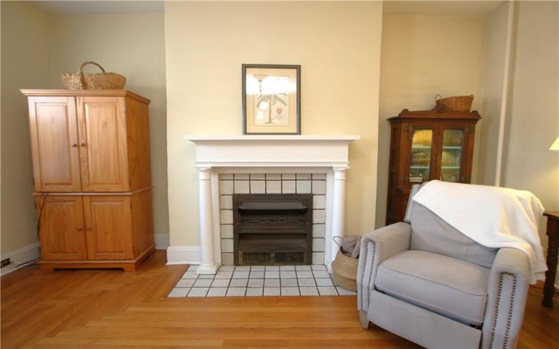 525 W Main Street, Monongahela, 15063, 3 Bedrooms Bedrooms, 11 Rooms Rooms,1.1 BathroomsBathrooms,Residential,For Sale,W Main Street,1696487