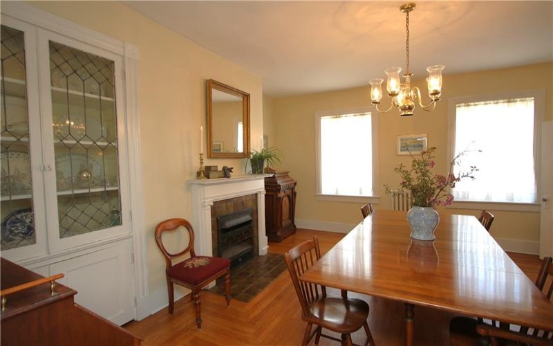 525 W Main Street, Monongahela, 15063, 3 Bedrooms Bedrooms, 11 Rooms Rooms,1.1 BathroomsBathrooms,Residential,For Sale,W Main Street,1696487