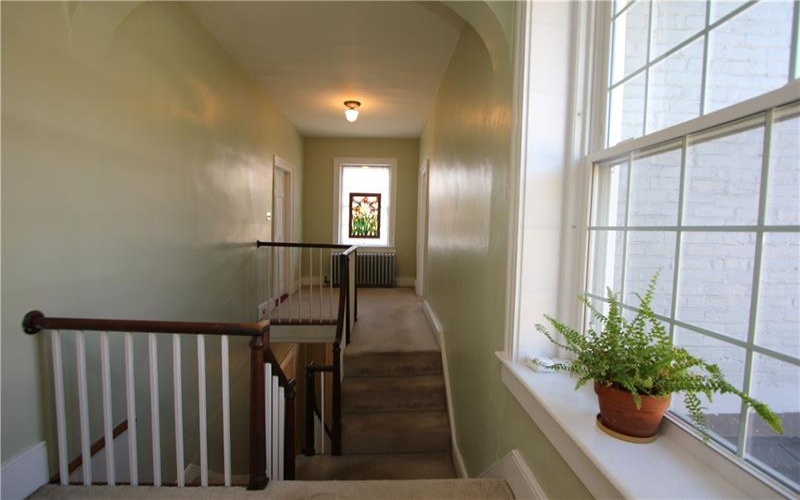 525 W Main Street, Monongahela, 15063, 3 Bedrooms Bedrooms, 11 Rooms Rooms,1.1 BathroomsBathrooms,Residential,For Sale,W Main Street,1696487