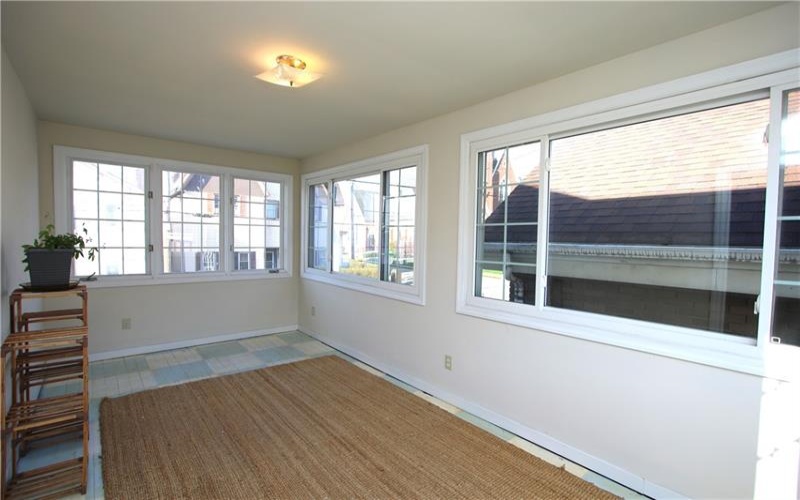 525 W Main Street, Monongahela, 15063, 3 Bedrooms Bedrooms, 11 Rooms Rooms,1.1 BathroomsBathrooms,Residential,For Sale,W Main Street,1696487