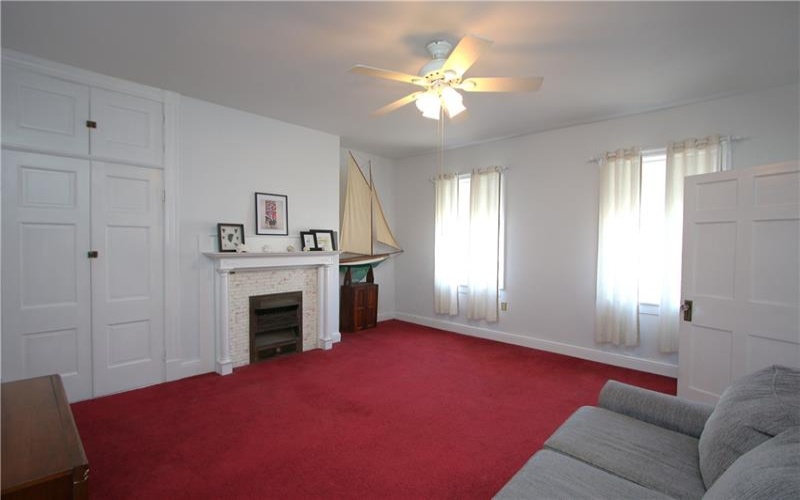 525 W Main Street, Monongahela, 15063, 3 Bedrooms Bedrooms, 11 Rooms Rooms,1.1 BathroomsBathrooms,Residential,For Sale,W Main Street,1696487