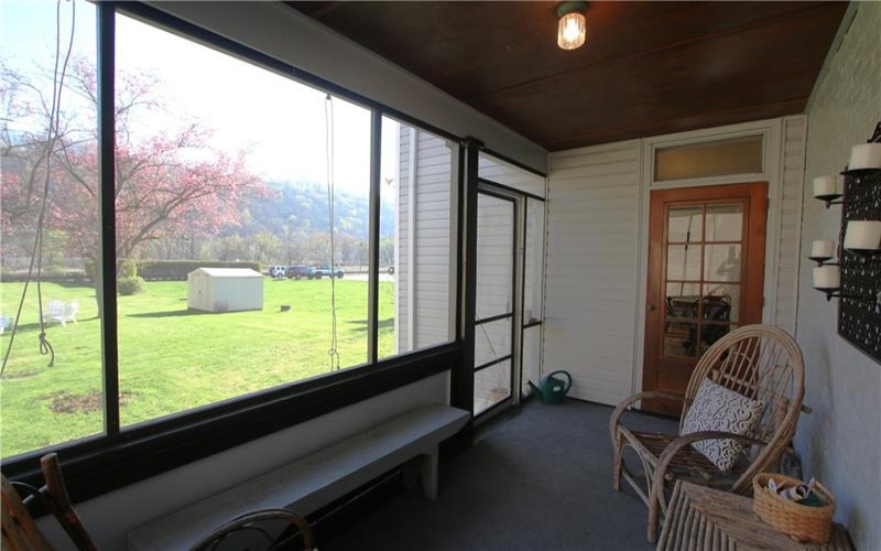 525 W Main Street, Monongahela, 15063, 3 Bedrooms Bedrooms, 11 Rooms Rooms,1.1 BathroomsBathrooms,Residential,For Sale,W Main Street,1696487