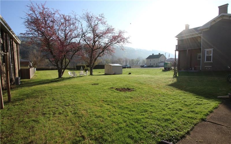 525 W Main Street, Monongahela, 15063, 3 Bedrooms Bedrooms, 11 Rooms Rooms,1.1 BathroomsBathrooms,Residential,For Sale,W Main Street,1696487
