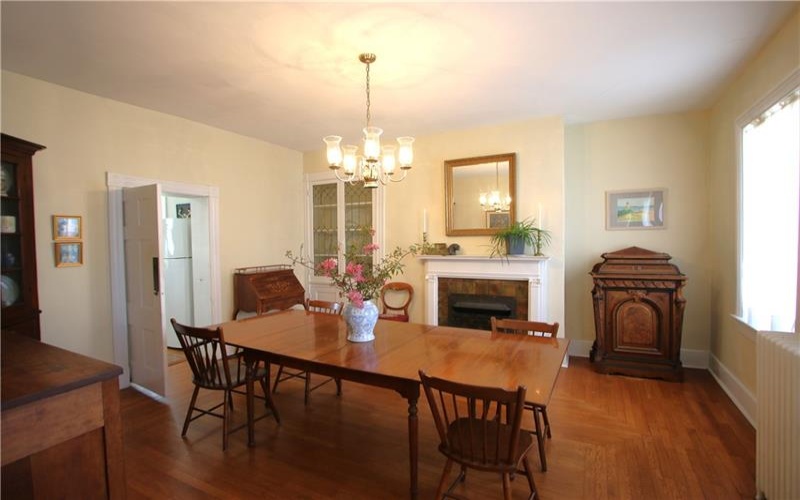 525 W Main Street, Monongahela, 15063, 3 Bedrooms Bedrooms, 11 Rooms Rooms,1.1 BathroomsBathrooms,Residential,For Sale,W Main Street,1696487