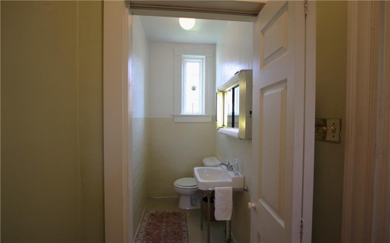 525 W Main Street, Monongahela, 15063, 3 Bedrooms Bedrooms, 11 Rooms Rooms,1.1 BathroomsBathrooms,Residential,For Sale,W Main Street,1696487