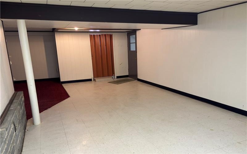 4552 Lincoln Avenue, Jeannette, 15644, 3 Bedrooms Bedrooms, 8 Rooms Rooms,1 BathroomBathrooms,Residential,For Sale,Lincoln Avenue,1696642