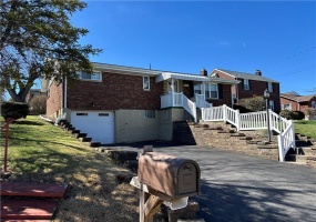 4552 Lincoln Avenue, Jeannette, 15644, 3 Bedrooms Bedrooms, 8 Rooms Rooms,1 BathroomBathrooms,Residential,For Sale,Lincoln Avenue,1696642