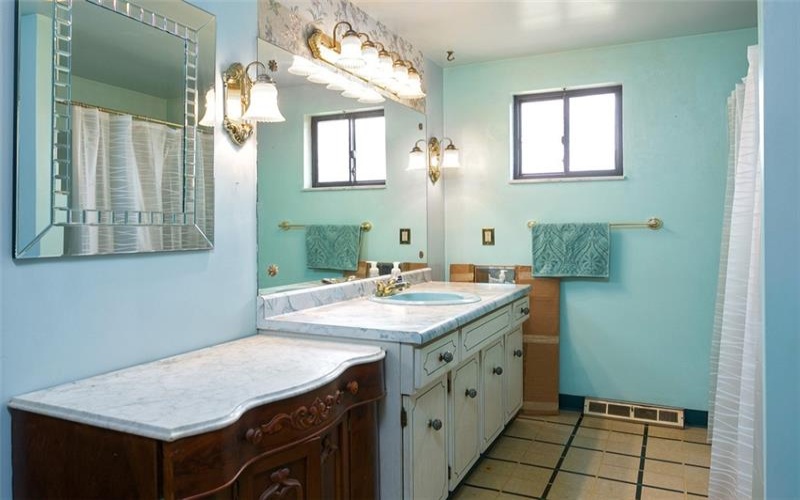 1671 Van Kirk Road, Sutersville, 15083, 3 Bedrooms Bedrooms, ,1.1 BathroomsBathrooms,Residential,For Sale,Van Kirk Road,1696650