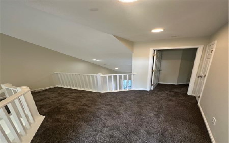 107 Fairway Landings Drive, Canonsburg, 15317, 2 Bedrooms Bedrooms, ,2.2 BathroomsBathrooms,Residential,For Sale,Fairway Landings Drive,1696653