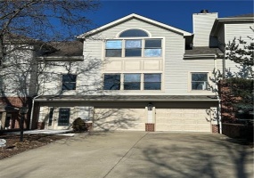 107 Fairway Landings Drive, Canonsburg, 15317, 2 Bedrooms Bedrooms, ,2.2 BathroomsBathrooms,Residential,For Sale,Fairway Landings Drive,1696653