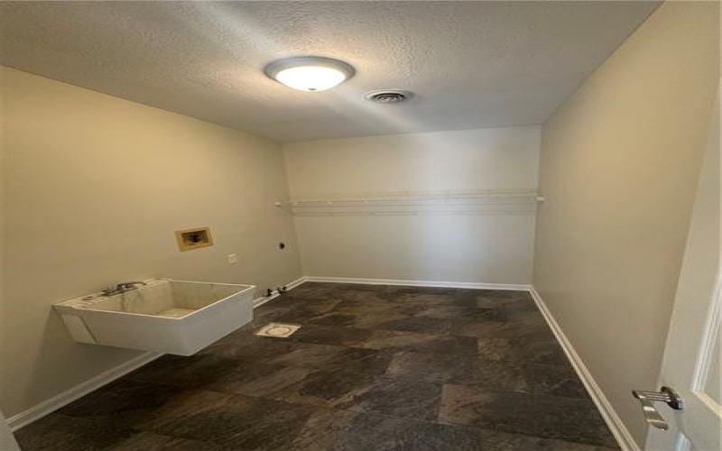 107 Fairway Landings Drive, Canonsburg, 15317, 2 Bedrooms Bedrooms, ,2.2 BathroomsBathrooms,Residential,For Sale,Fairway Landings Drive,1696653
