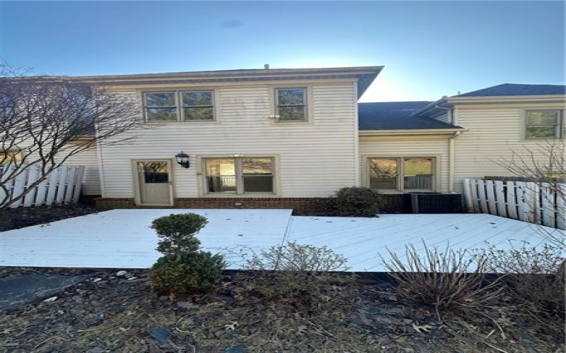 107 Fairway Landings Drive, Canonsburg, 15317, 2 Bedrooms Bedrooms, ,2.2 BathroomsBathrooms,Residential,For Sale,Fairway Landings Drive,1696653