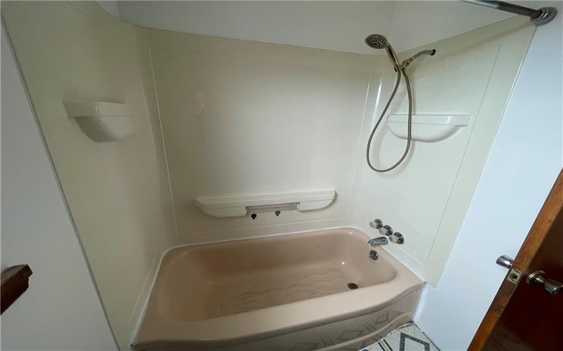 234 McKean Ave., Donora, 15033, 3 Bedrooms Bedrooms, 9 Rooms Rooms,2 BathroomsBathrooms,Residential,For Sale,McKean Ave.,1696667