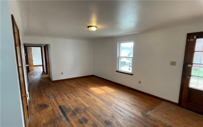 234 McKean Ave., Donora, 15033, 3 Bedrooms Bedrooms, 9 Rooms Rooms,2 BathroomsBathrooms,Residential,For Sale,McKean Ave.,1696667