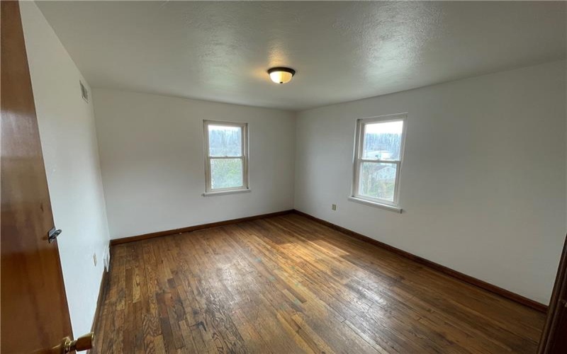 234 McKean Ave., Donora, 15033, 3 Bedrooms Bedrooms, 9 Rooms Rooms,2 BathroomsBathrooms,Residential,For Sale,McKean Ave.,1696667