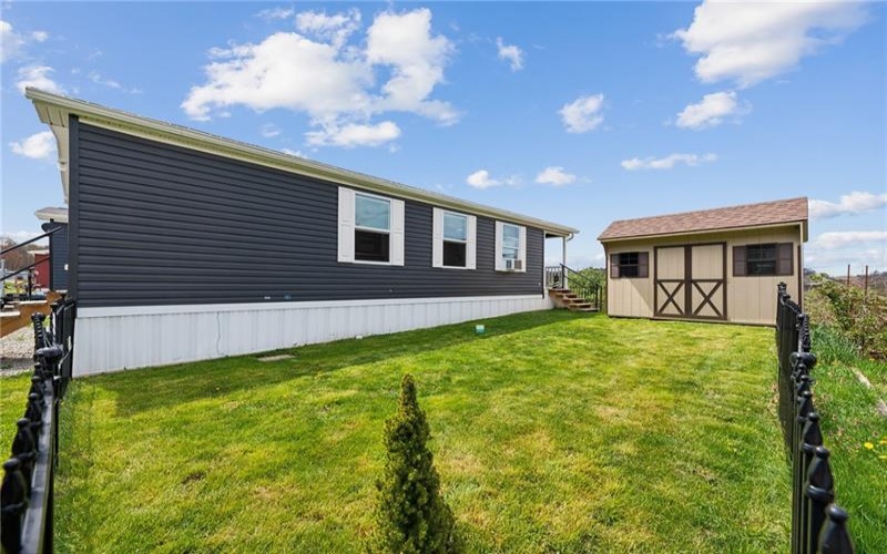 528 Overlook Dr, 15628, 15628, 2 Bedrooms Bedrooms, ,1 BathroomBathrooms,Residential,For Sale,Overlook Dr,1695278