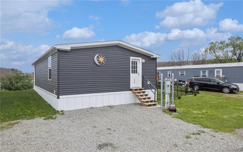 528 Overlook Dr, 15628, 15628, 2 Bedrooms Bedrooms, ,1 BathroomBathrooms,Residential,For Sale,Overlook Dr,1695278
