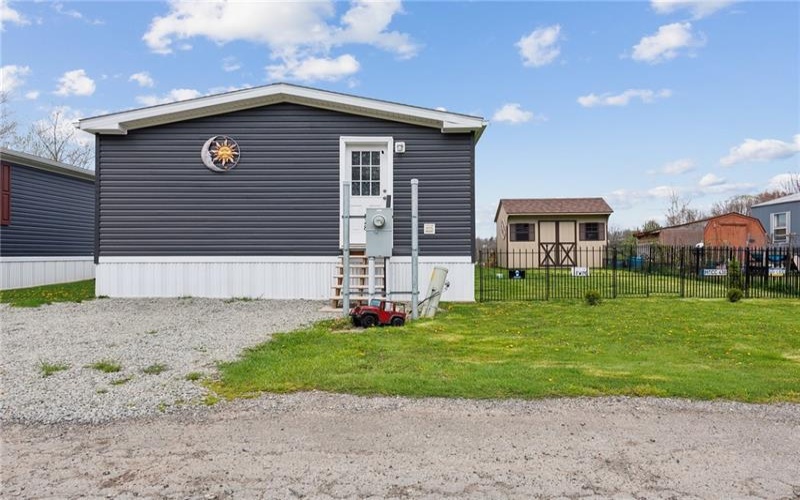 528 Overlook Dr, 15628, 15628, 2 Bedrooms Bedrooms, ,1 BathroomBathrooms,Residential,For Sale,Overlook Dr,1695278