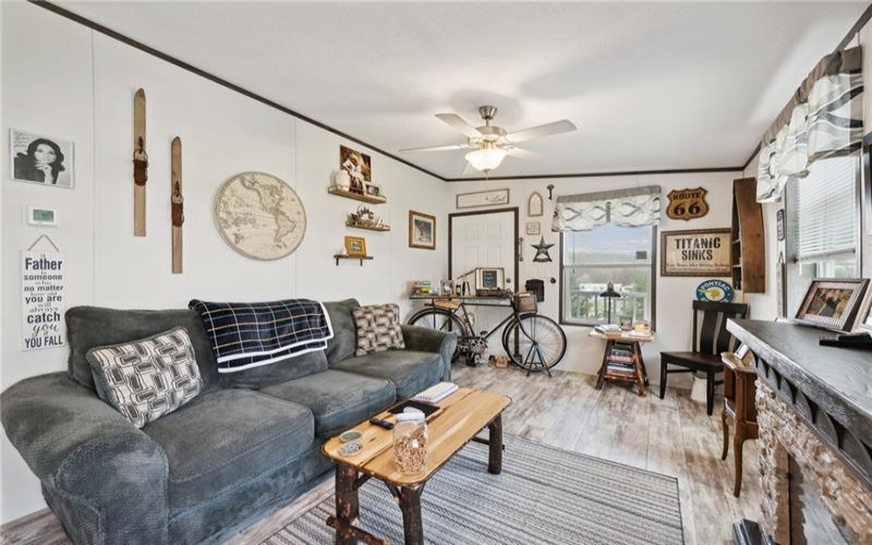 528 Overlook Dr, 15628, 15628, 2 Bedrooms Bedrooms, ,1 BathroomBathrooms,Residential,For Sale,Overlook Dr,1695278