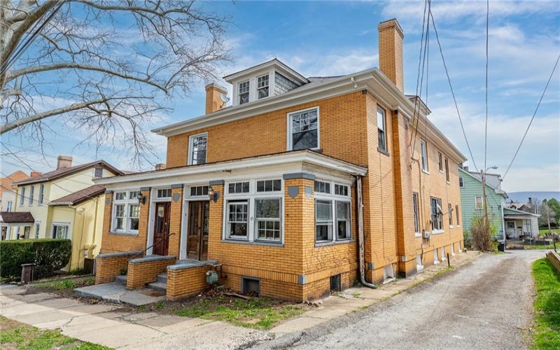 43-45 Union St, Uniontown, 15401, ,Multi-unit,For Sale,Union St,1695745