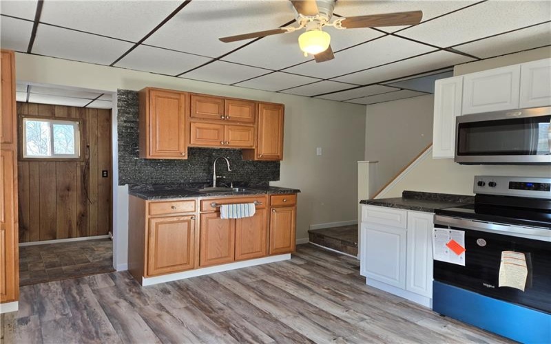335 Main St, Richeyville, 15358, 3 Bedrooms Bedrooms, 5 Rooms Rooms,1 BathroomBathrooms,Residential,For Sale,Main St,1696594