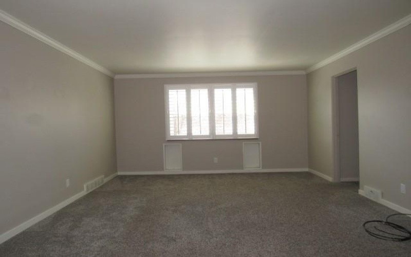 409 Derrick Avenue, Uniontown, 15401, 3 Bedrooms Bedrooms, 7 Rooms Rooms,1.1 BathroomsBathrooms,Residential,For Sale,Derrick Avenue,1696792