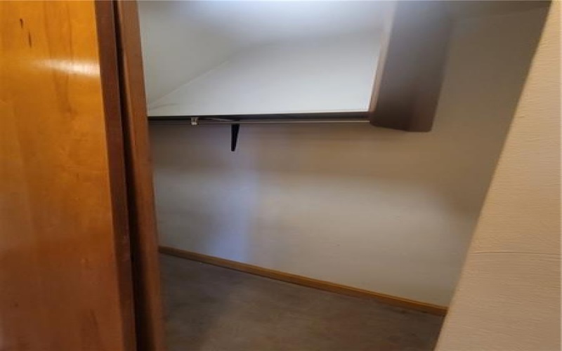 404 E Beau St, Washington, 15301, 1 Bedroom Bedrooms, ,1 BathroomBathrooms,Lease,For Sale,E Beau St,1696803