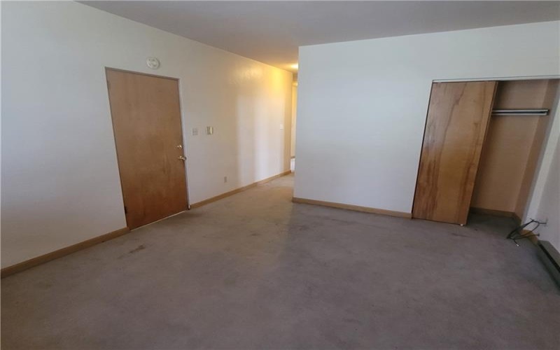 404 E Beau St, Washington, 15301, 1 Bedroom Bedrooms, ,1 BathroomBathrooms,Lease,For Sale,E Beau St,1696803