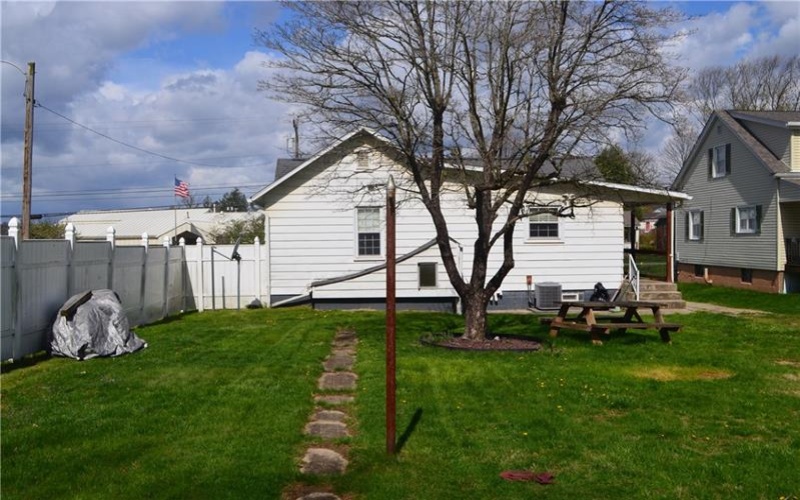 1389 Fayette Ave, Belle Vernon, 15012, 2 Bedrooms Bedrooms, ,1 BathroomBathrooms,Residential,For Sale,Fayette Ave,1696831