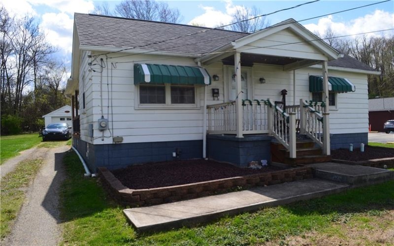 1389 Fayette Ave, Belle Vernon, 15012, 2 Bedrooms Bedrooms, ,1 BathroomBathrooms,Residential,For Sale,Fayette Ave,1696831