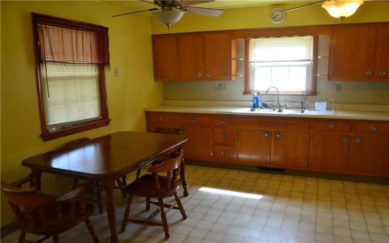 1389 Fayette Ave, Belle Vernon, 15012, 2 Bedrooms Bedrooms, ,1 BathroomBathrooms,Residential,For Sale,Fayette Ave,1696831