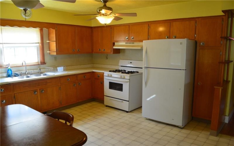 1389 Fayette Ave, Belle Vernon, 15012, 2 Bedrooms Bedrooms, ,1 BathroomBathrooms,Residential,For Sale,Fayette Ave,1696831