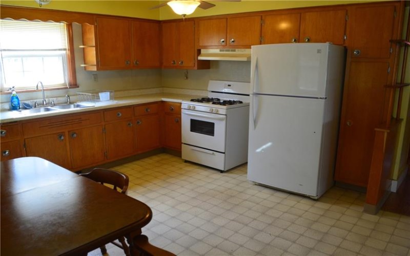 1389 Fayette Ave, Belle Vernon, 15012, 2 Bedrooms Bedrooms, ,1 BathroomBathrooms,Residential,For Sale,Fayette Ave,1696831