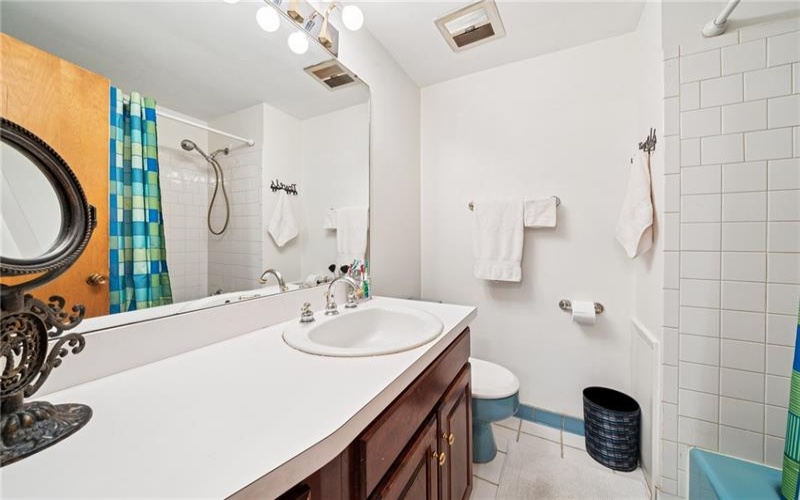 5000 Holly Court, Murrysville, 15668, 4 Bedrooms Bedrooms, ,2.1 BathroomsBathrooms,Residential,For Sale,Holly Court,1696871