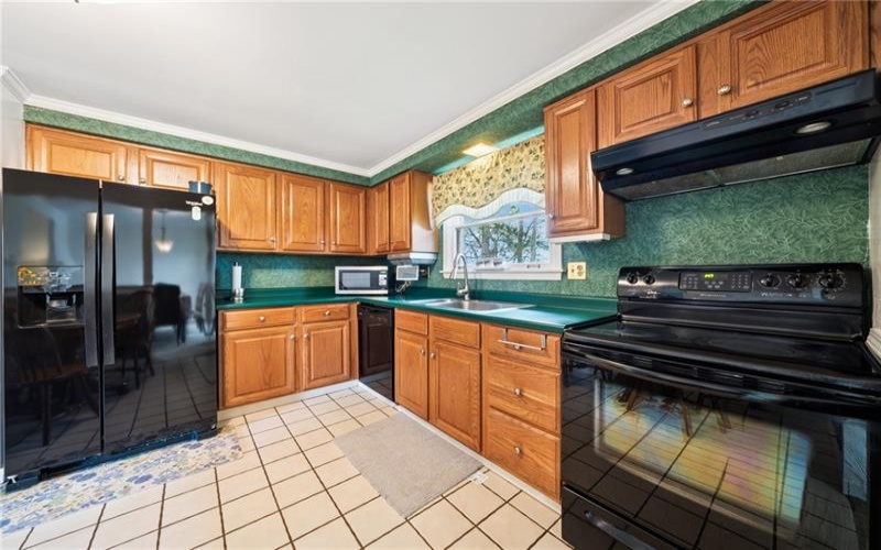 5000 Holly Court, Murrysville, 15668, 4 Bedrooms Bedrooms, ,2.1 BathroomsBathrooms,Residential,For Sale,Holly Court,1696871