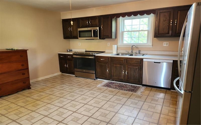 7 3rd St, Ligonier, 15658, 3 Bedrooms Bedrooms, 6 Rooms Rooms,2 BathroomsBathrooms,Residential,For Sale,3rd St,1682432