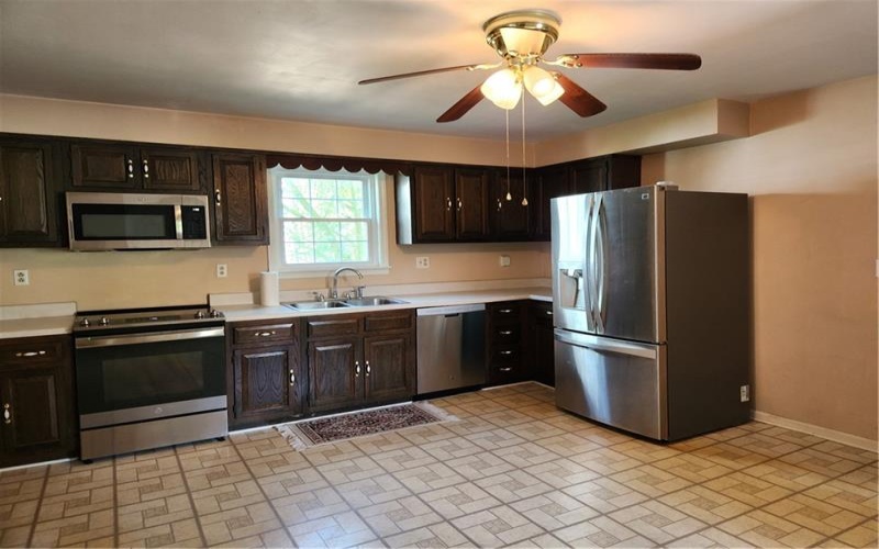 7 3rd St, Ligonier, 15658, 3 Bedrooms Bedrooms, 6 Rooms Rooms,2 BathroomsBathrooms,Residential,For Sale,3rd St,1682432