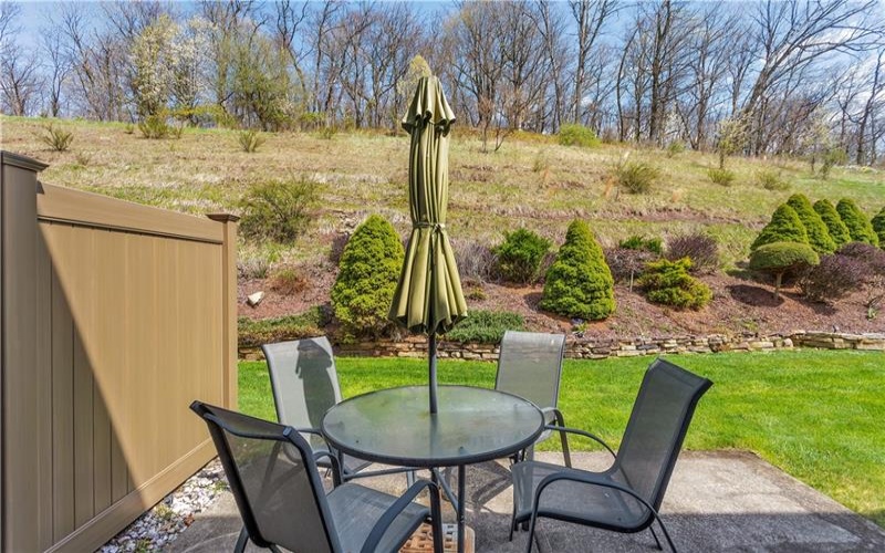 1228 Murry Chase Lane, Murrysville, 15668, 2 Bedrooms Bedrooms, 8 Rooms Rooms,2 BathroomsBathrooms,Residential,For Sale,Murry Chase Lane,1696517
